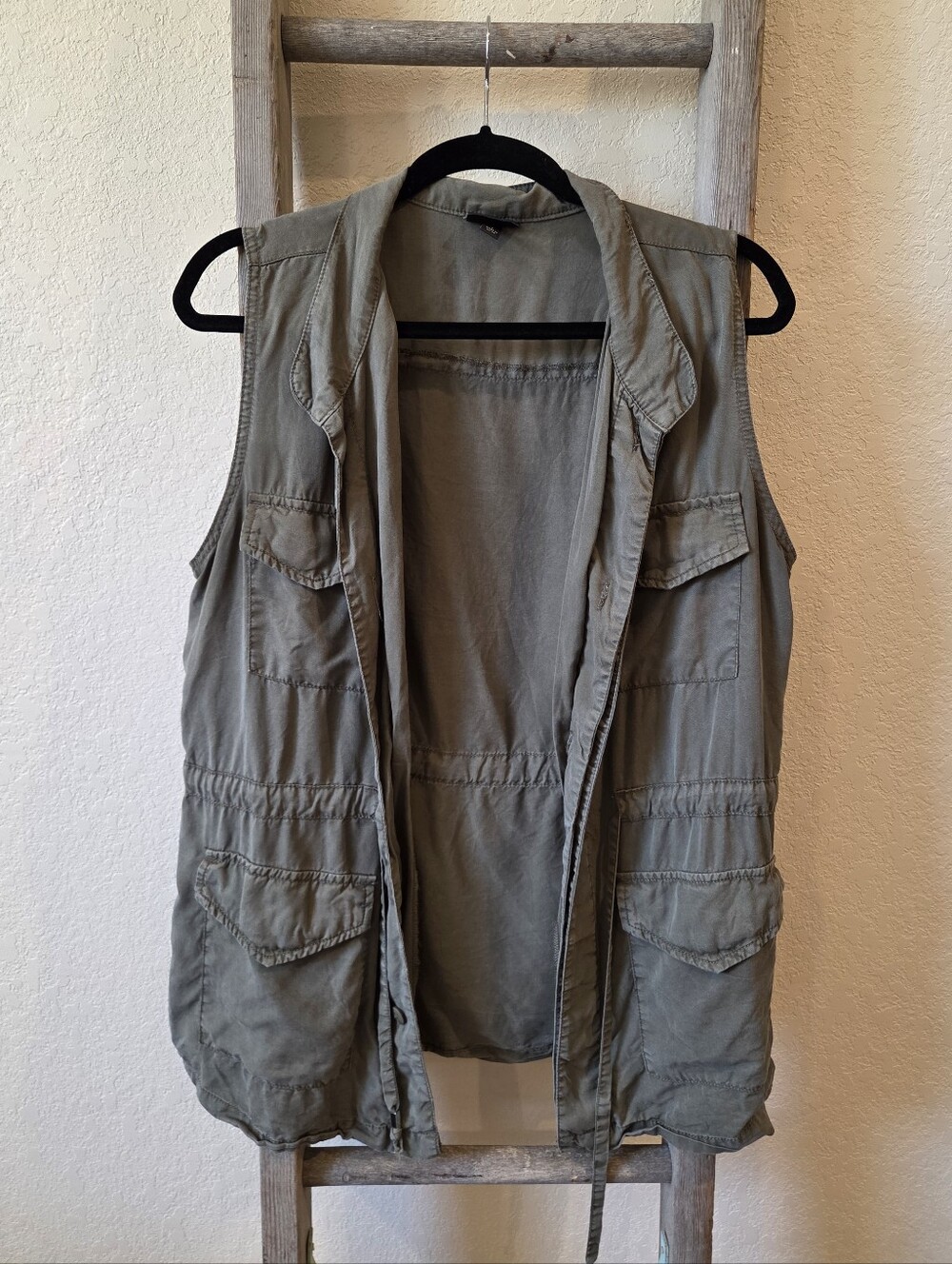 Mossino Women's Olive Green Utility Vest - Size Large